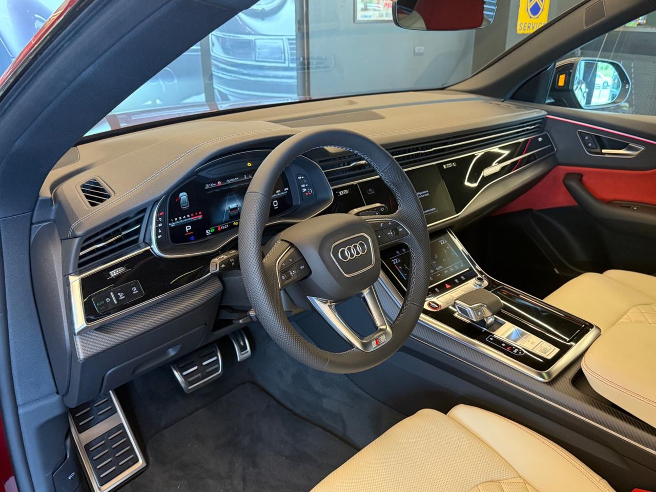 Audi SQ8 TFSI -Totalemente Exclusive-