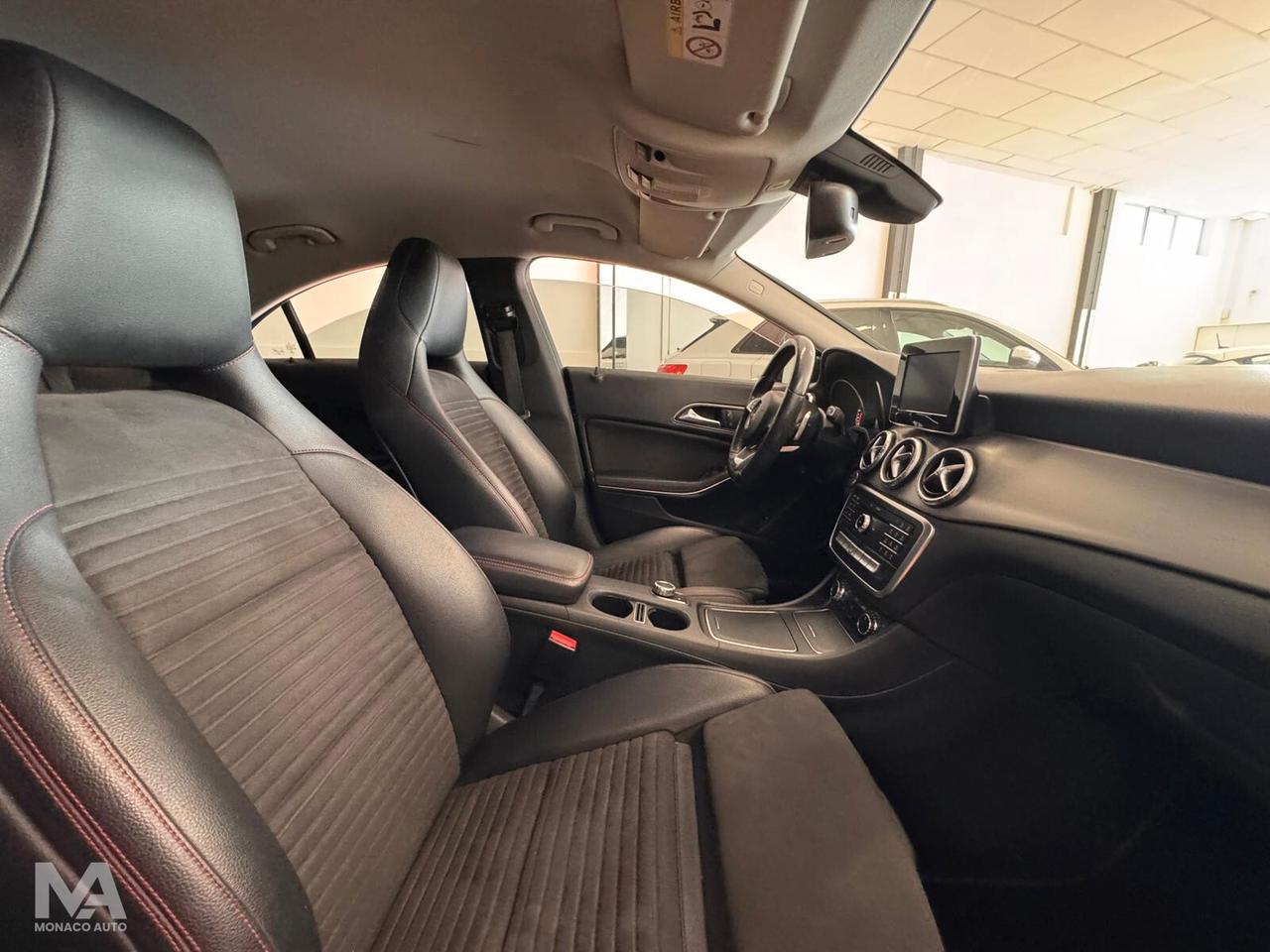 Mercedes-benz CLA 200D 135cv Automatic Premium - 2018