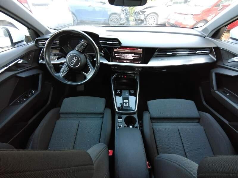 Audi A3 SPB 35 TFSI S tronic G-TRON Business Advanced