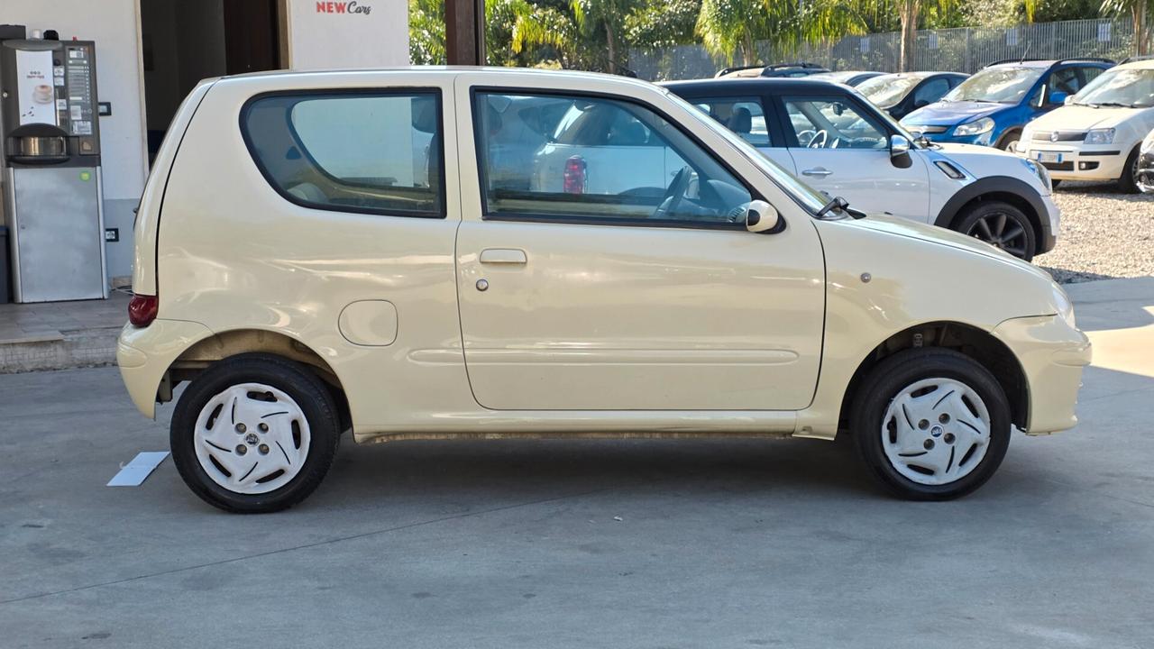 Fiat 600 1.1 Active