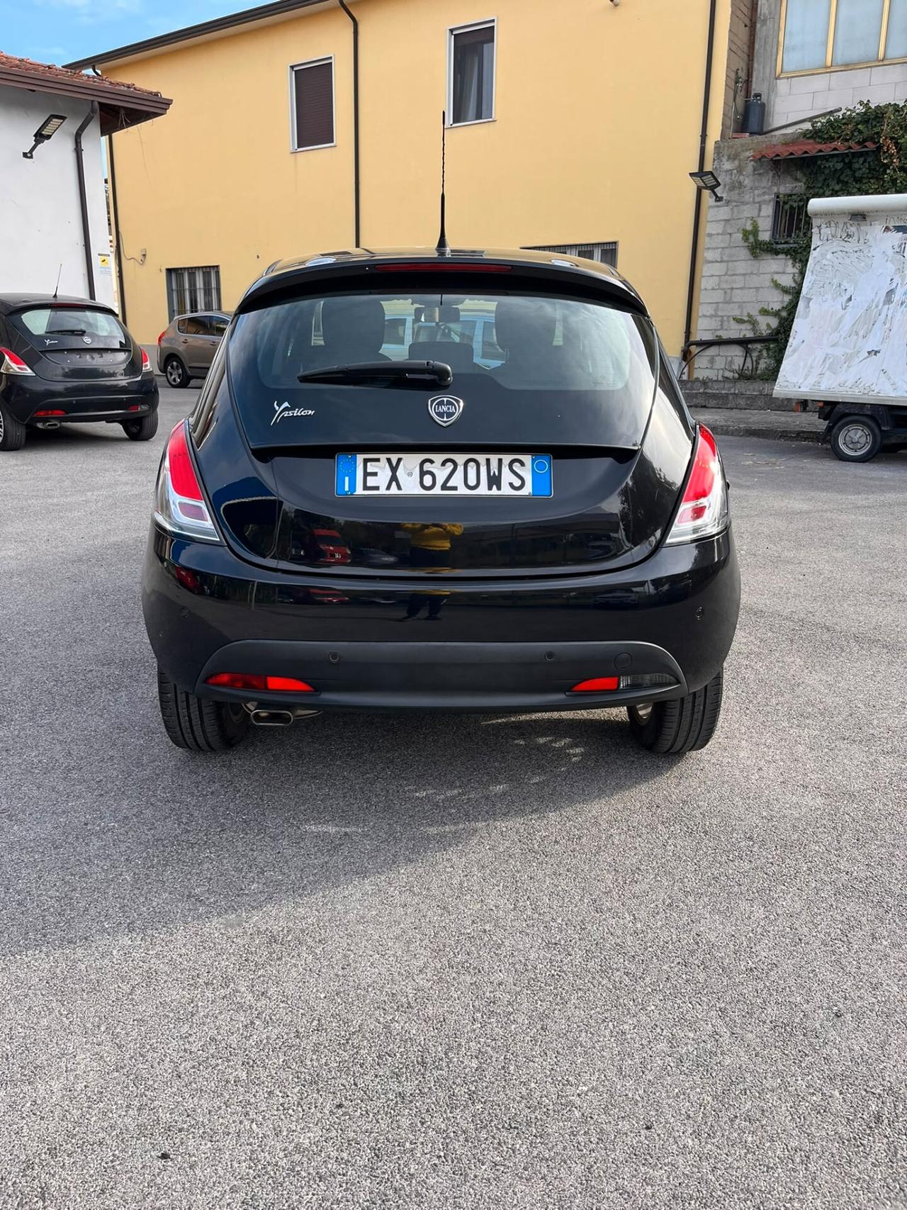 Lancia Ypsilon 1.2 69 CV 5 porte GPL Ecochic Gold
