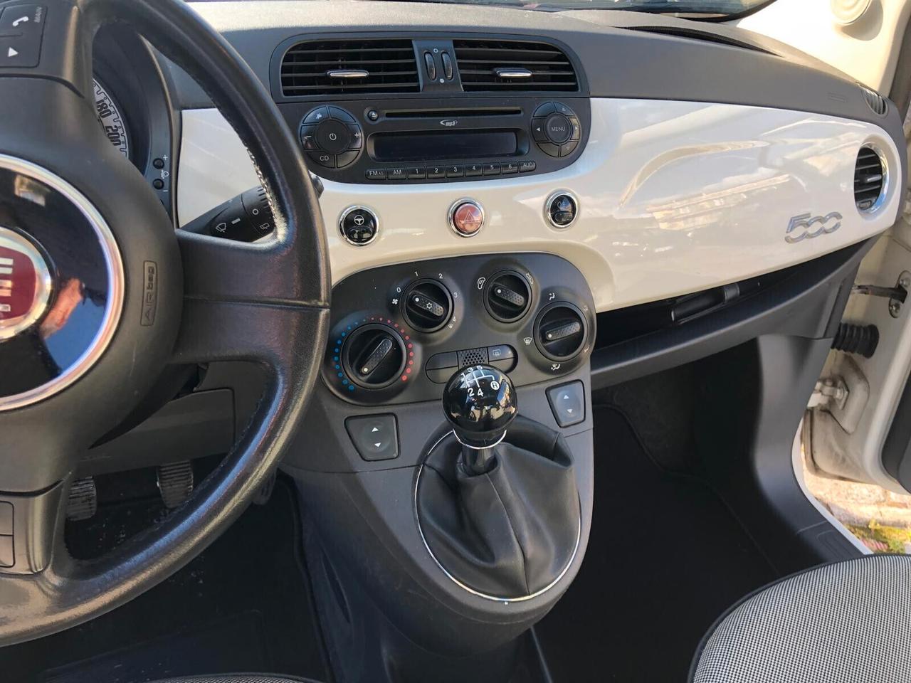 Fiat 500 1.2 Lounge ADATTA X NEOPATENTATI CON GARANZIA EUROPEA 12 MESI ESTENDIBILE FINO A 36 MESI!!!