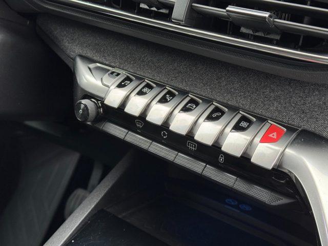 PEUGEOT 3008 PureTech Turbo 130 Allure 360/Full-led/Ambient lig