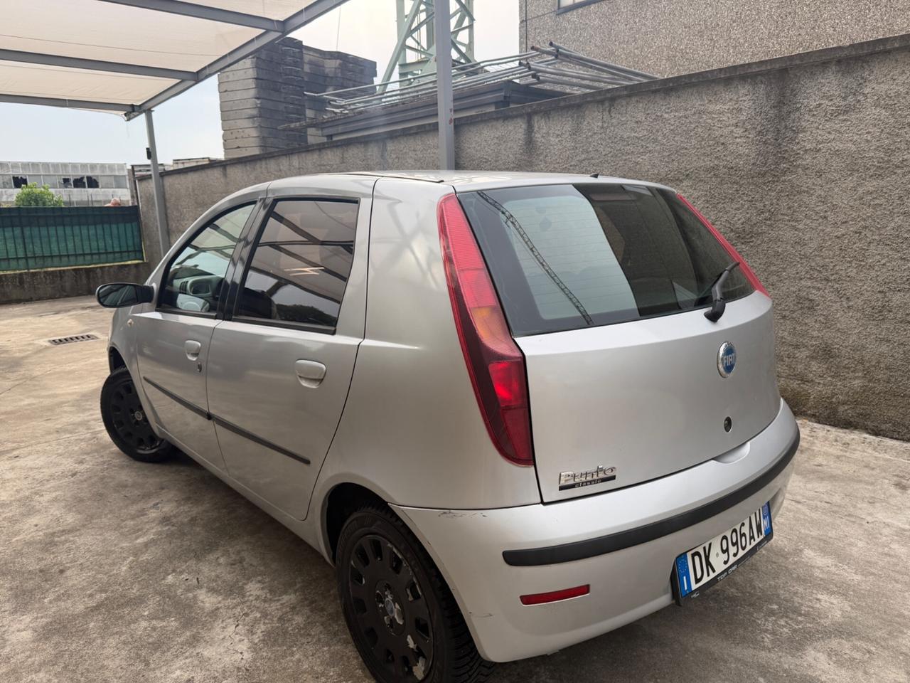 Fiat punto 1.2 benzina 44kw euro4 neopatentati