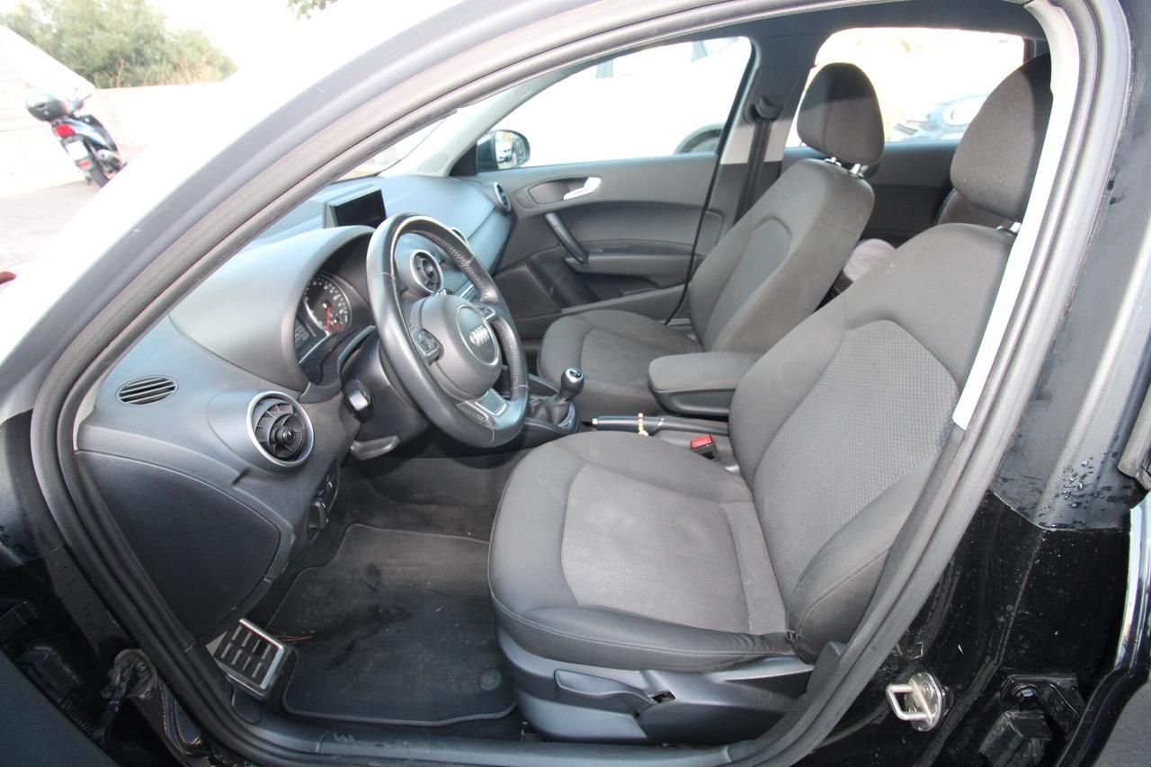Audi A1 METAL PLUS