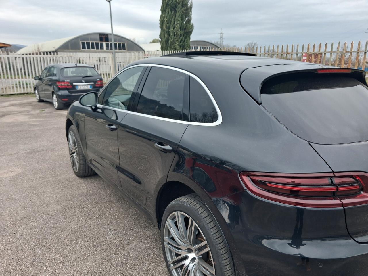 Porsche Macan 3.0s 340cv permuto