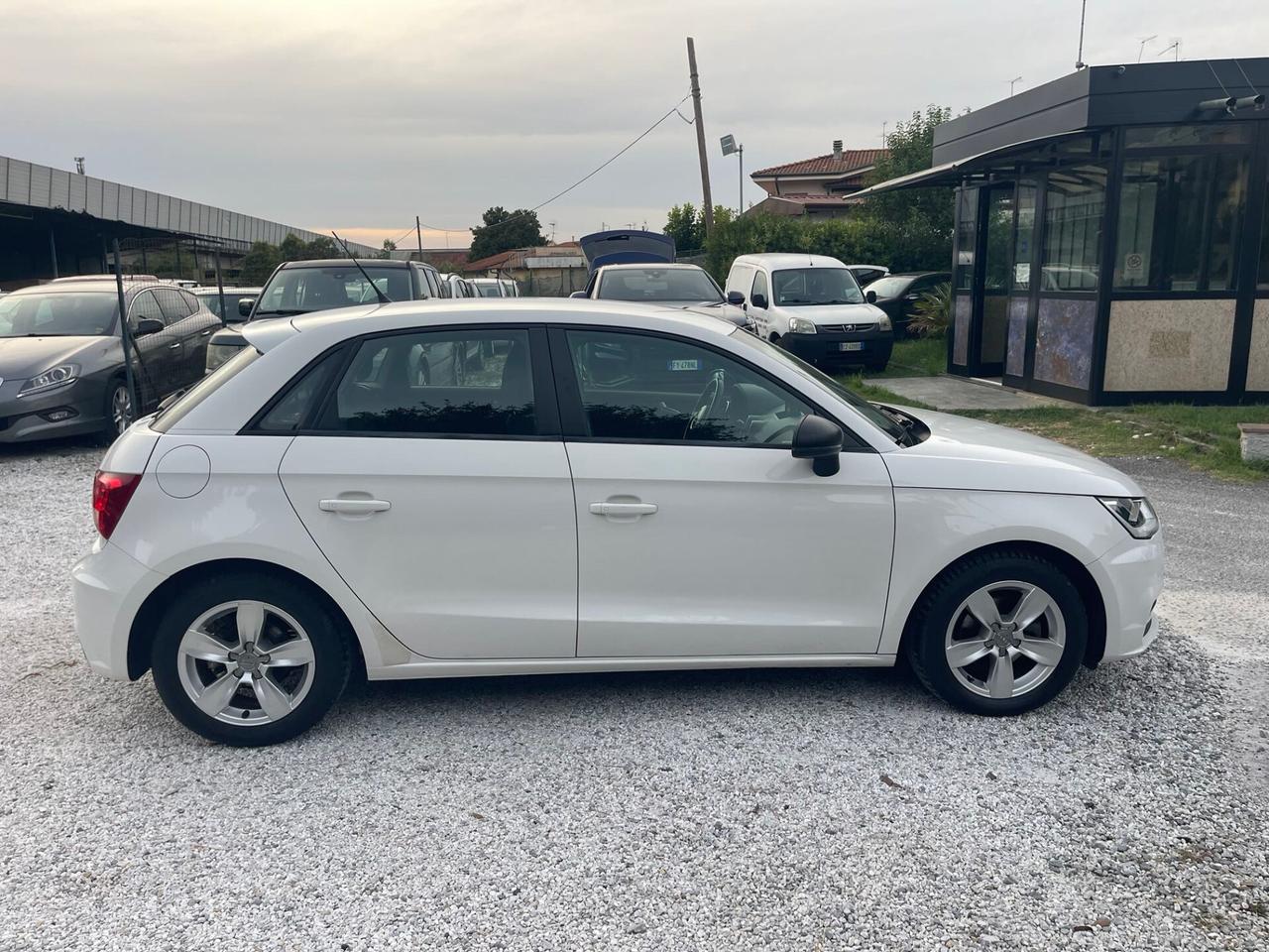 AUDI A1 SPB - SOLO 57 000 KM - UNICO PROPRIETARIO
