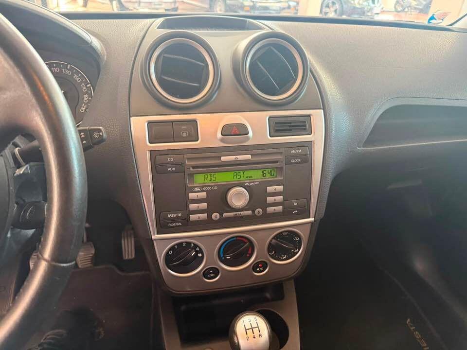 Ford Fiesta 1.4 TDCi 3p. Ghia