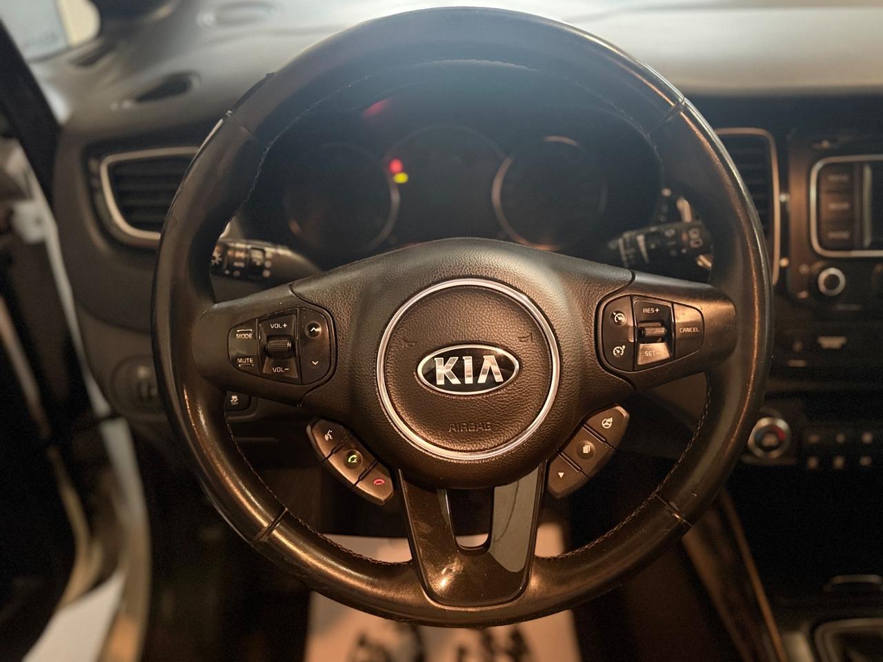 Kia Carens 1.7 CRDi 115 CV Class 7 POSTI NEOPATENTATI