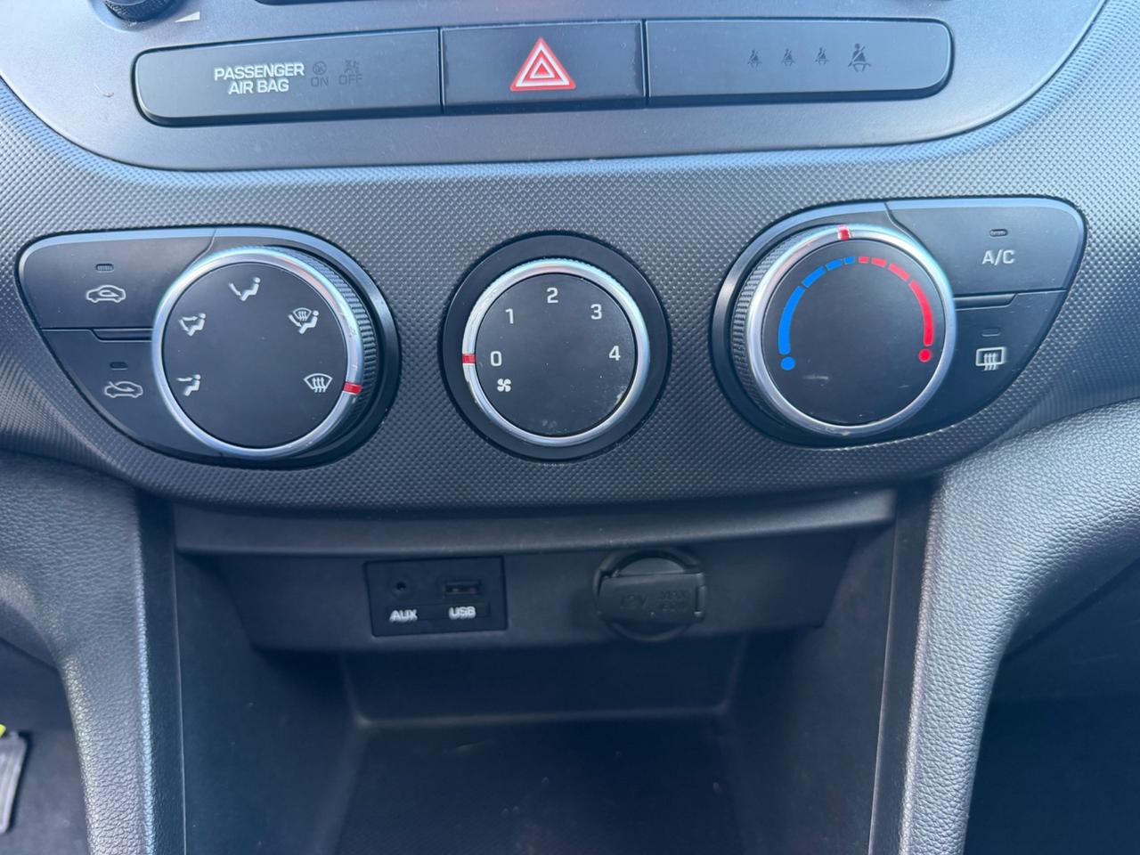 Hyundai i10 1.0 MPI Sound Edition