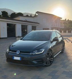 Volkswagen Golf 7.5 R-LINE 1.6 TDI 115 CV 5p.