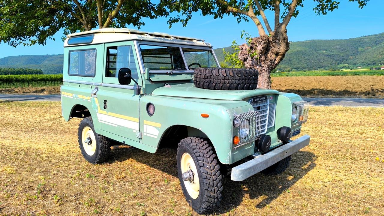 Land Rover Series 88" benzina