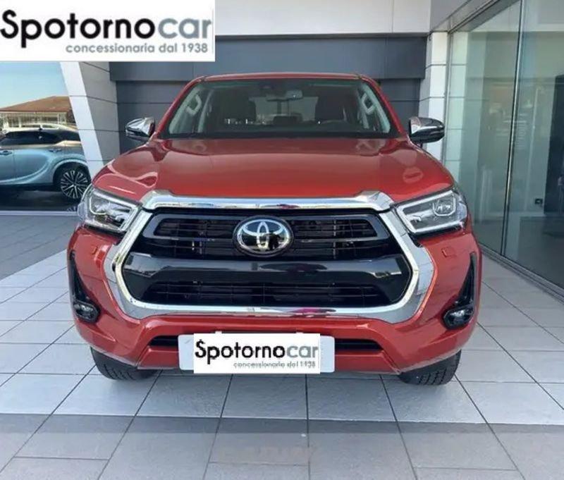 Toyota Hilux 2.4 D-4D A/T 4WD 4 porte Double Cab Executive