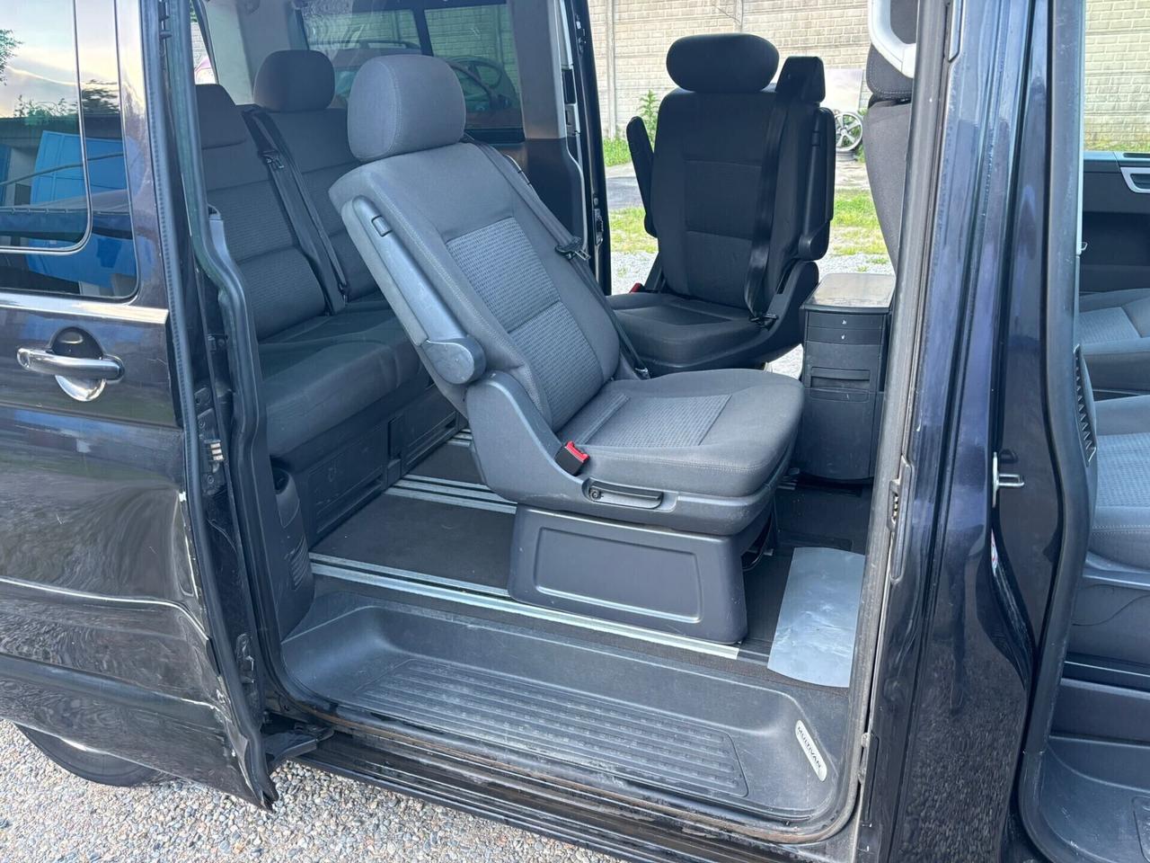 Volkswagen Multivan 2.5 TDI/174CV Comfortline