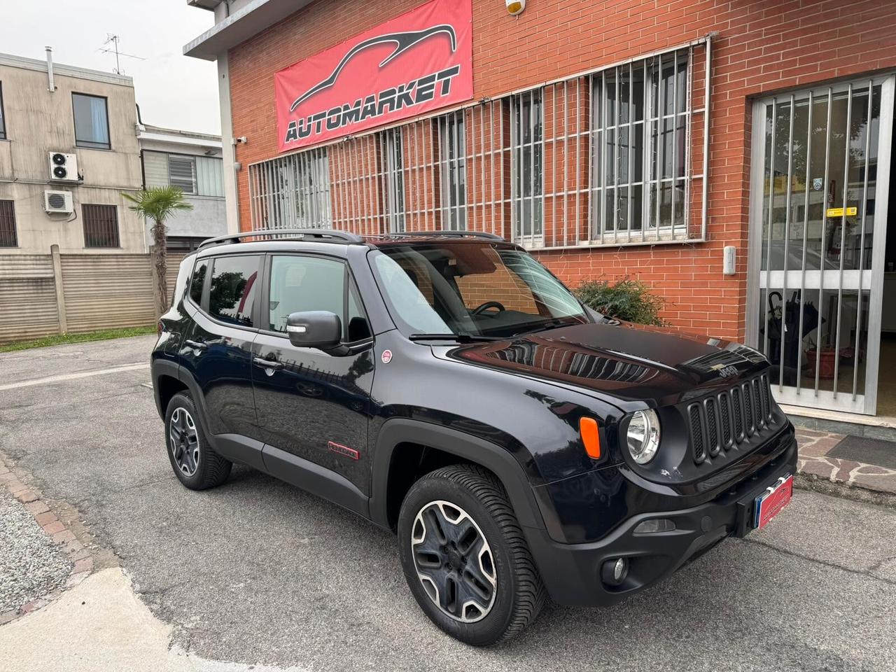 Jeep Renegade 2.0 Mjt 170CV 4WD Active Drive Low Trailhawk