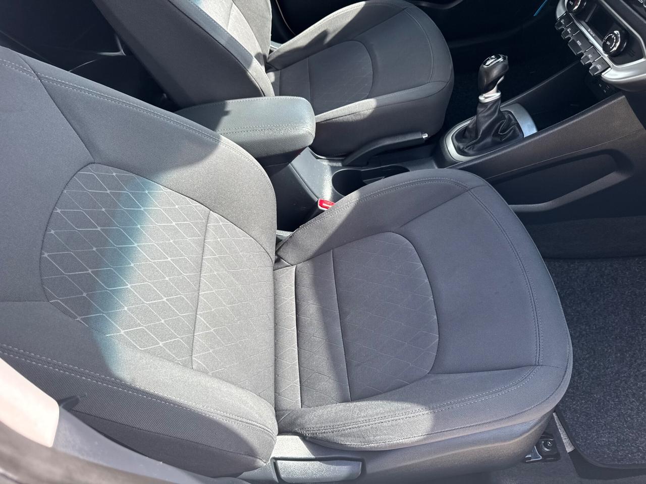 Kia Rio 1.4 CRDi 5p. Cool neopatentati euro 6