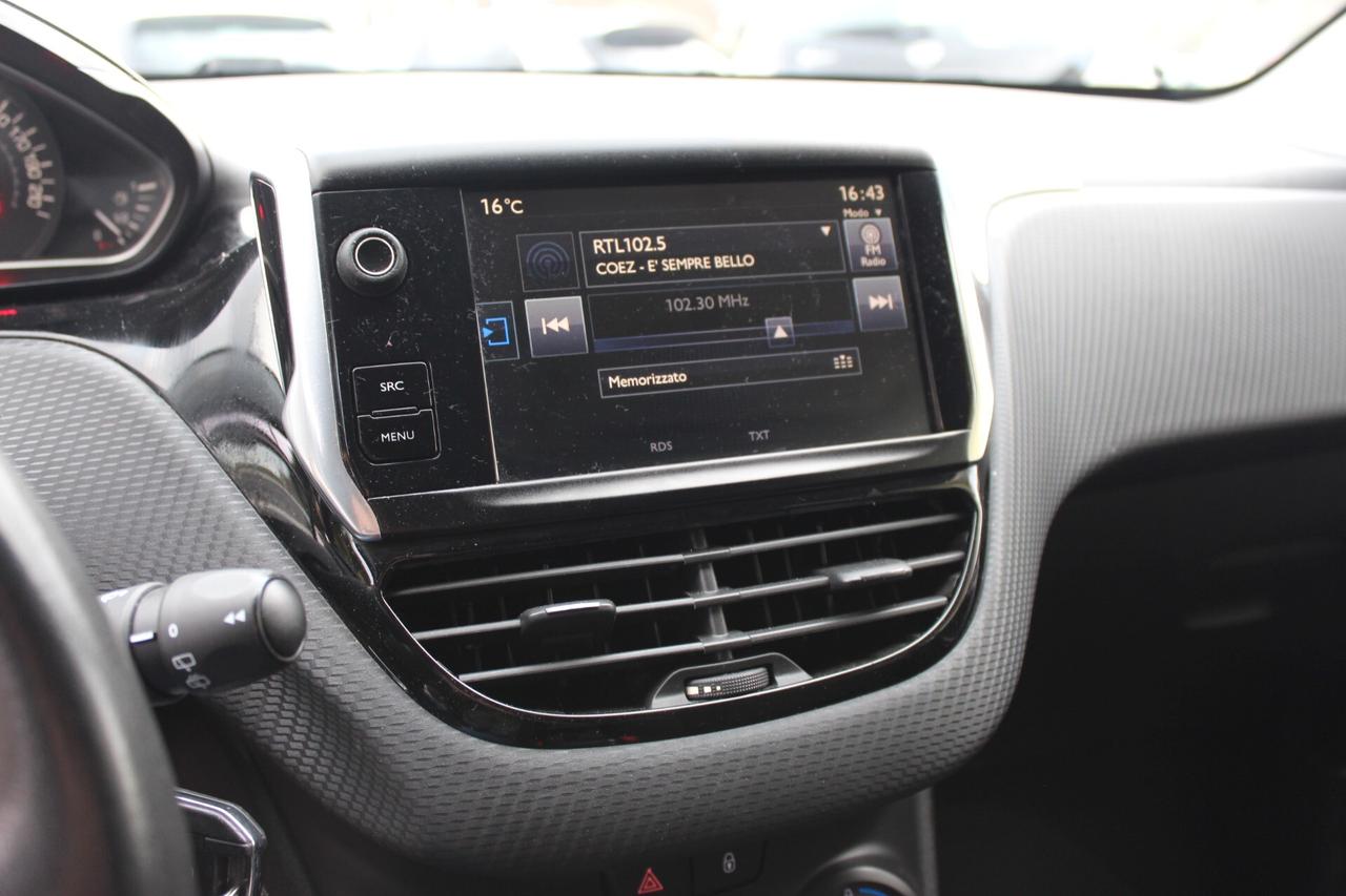 Peugeot 2008 PURE TECH 82 CV ALLURE