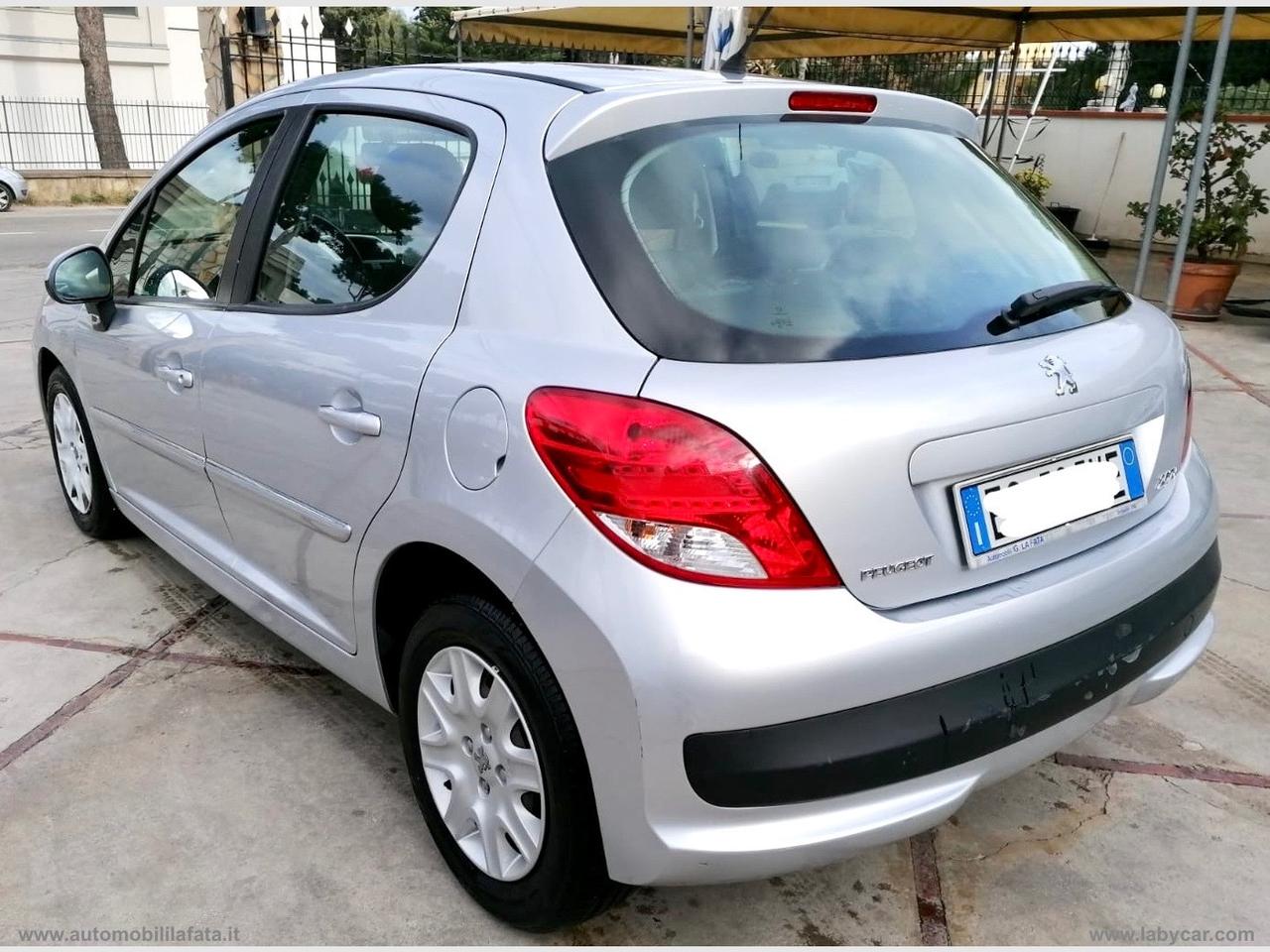 PEUGEOT 207 Plus 1.4 8V 75 CV 5p. ECO GPL GPL