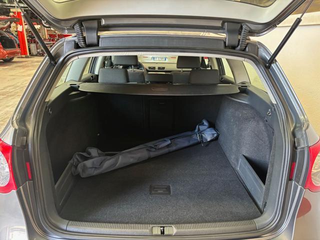 VOLKSWAGEN Passat 2.0 16V TDI 4motion 64000 km VERI