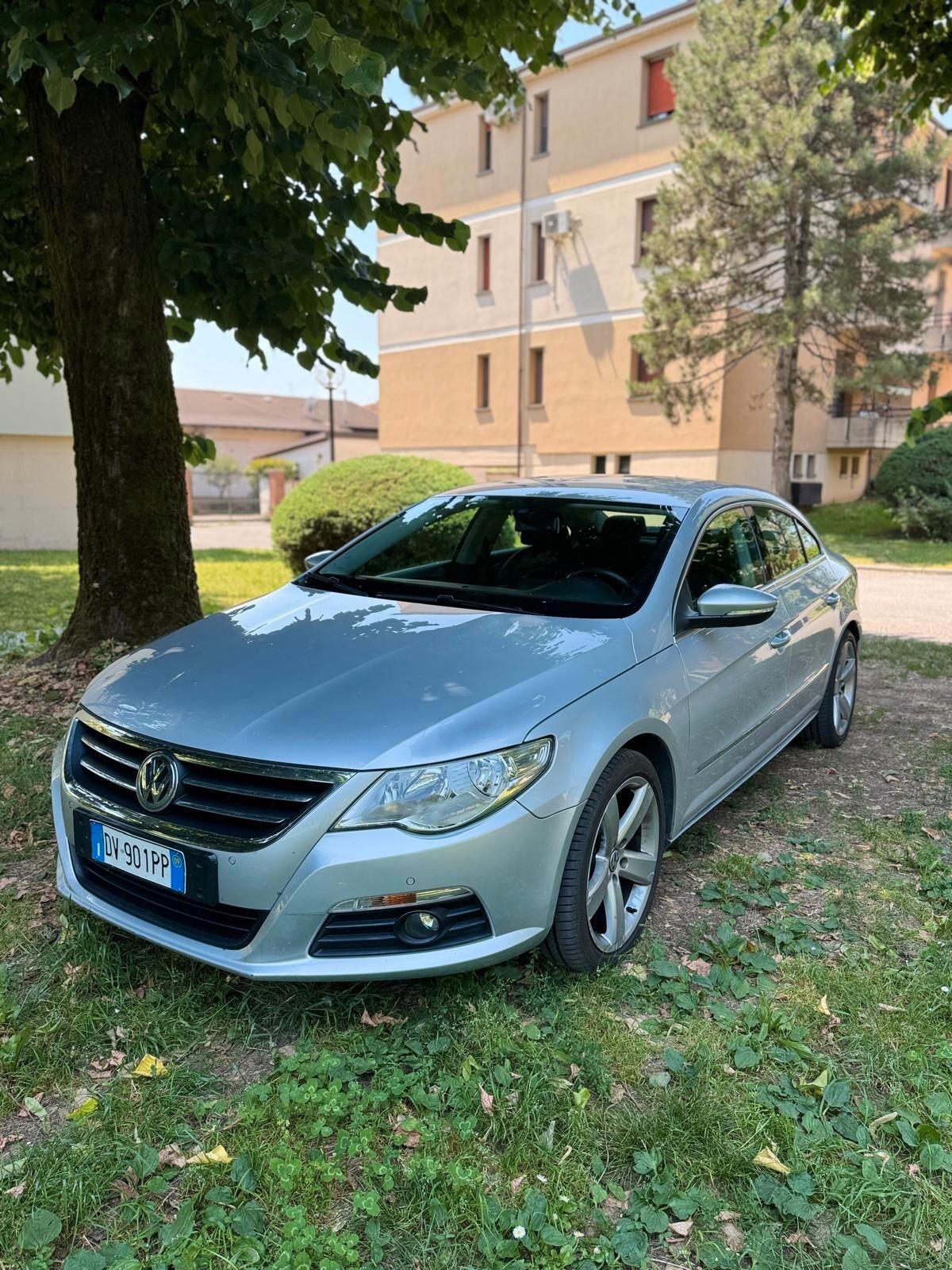 Volkswagen Passat 2.0 TDI DPF Highline