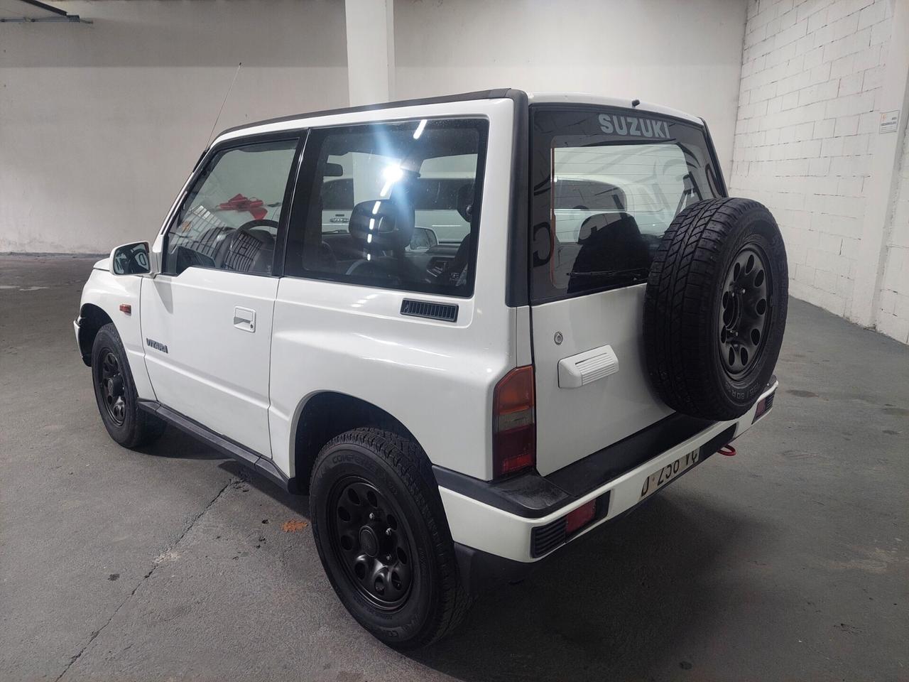 Suzuki Vitara 1.6