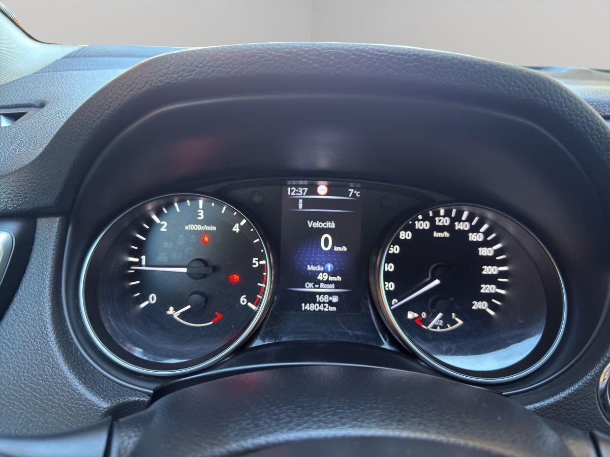 NISSAN - Qashqai - 1.5 dCi 110 CV Tekna+ TETTO TELECAMERA