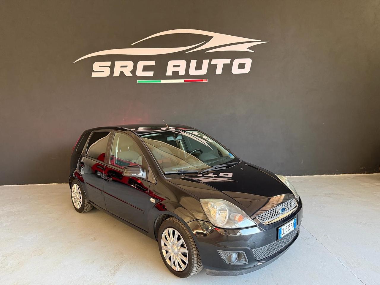 Ford Fiesta 1.4 TDCi 5p. Ghia