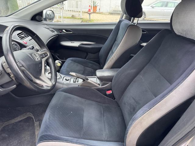 HONDA Civic 1.8 i-VTEC 5p. Comfort