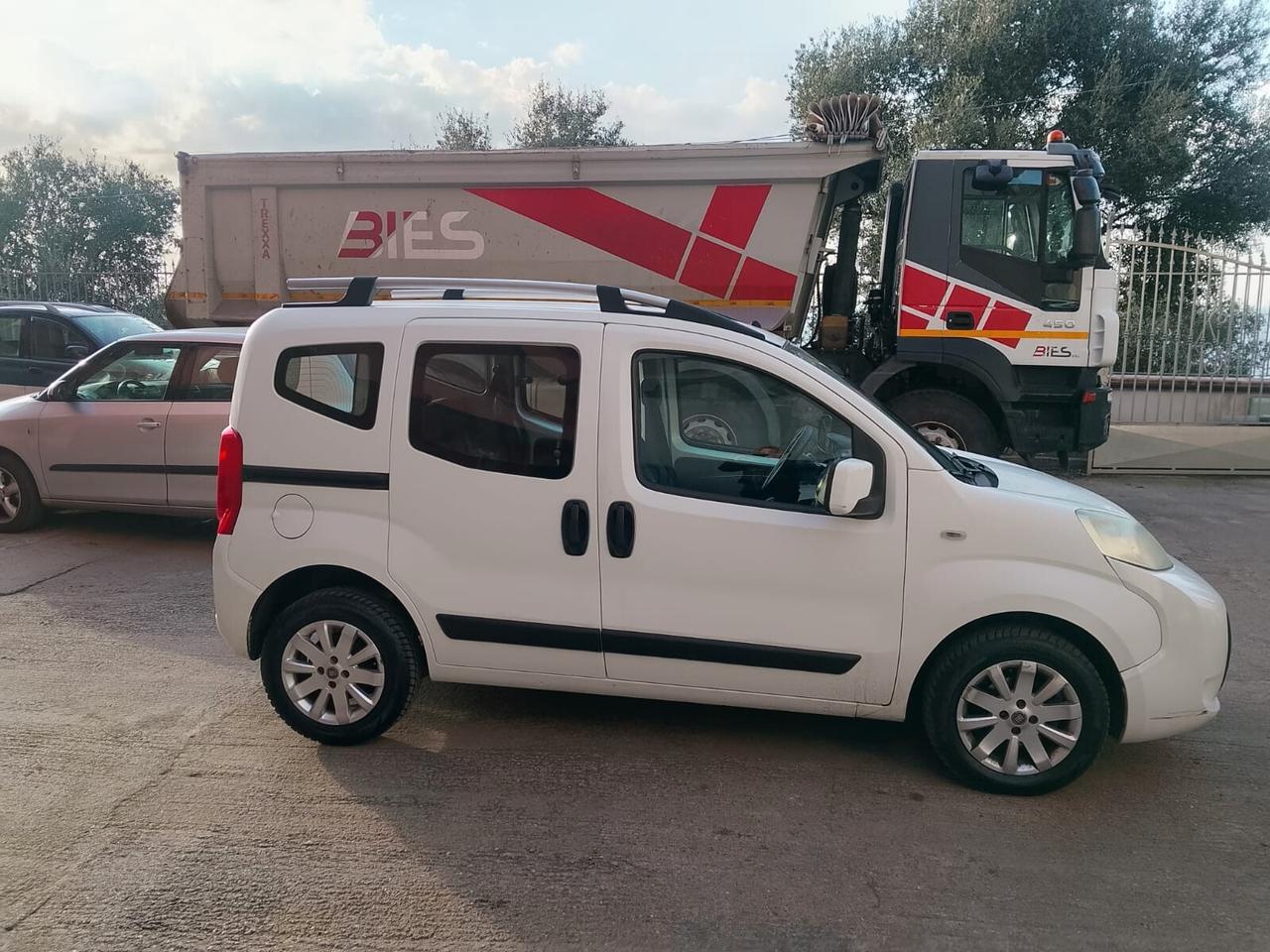 Fiat qubo 1.3mjt autovettura full optional