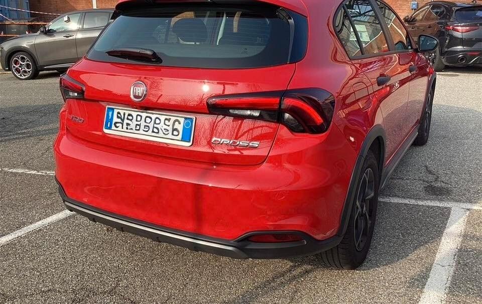 Fiat Tipo 1.3 Mjt 5 porte -City CROSS- Retrocamera