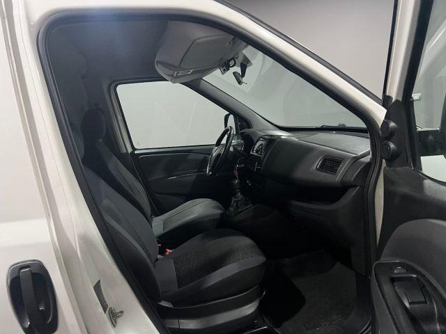 FIAT Doblo Maxi "USO NEGOZIO" Coibentato+Frigo LEGGI DESCR.