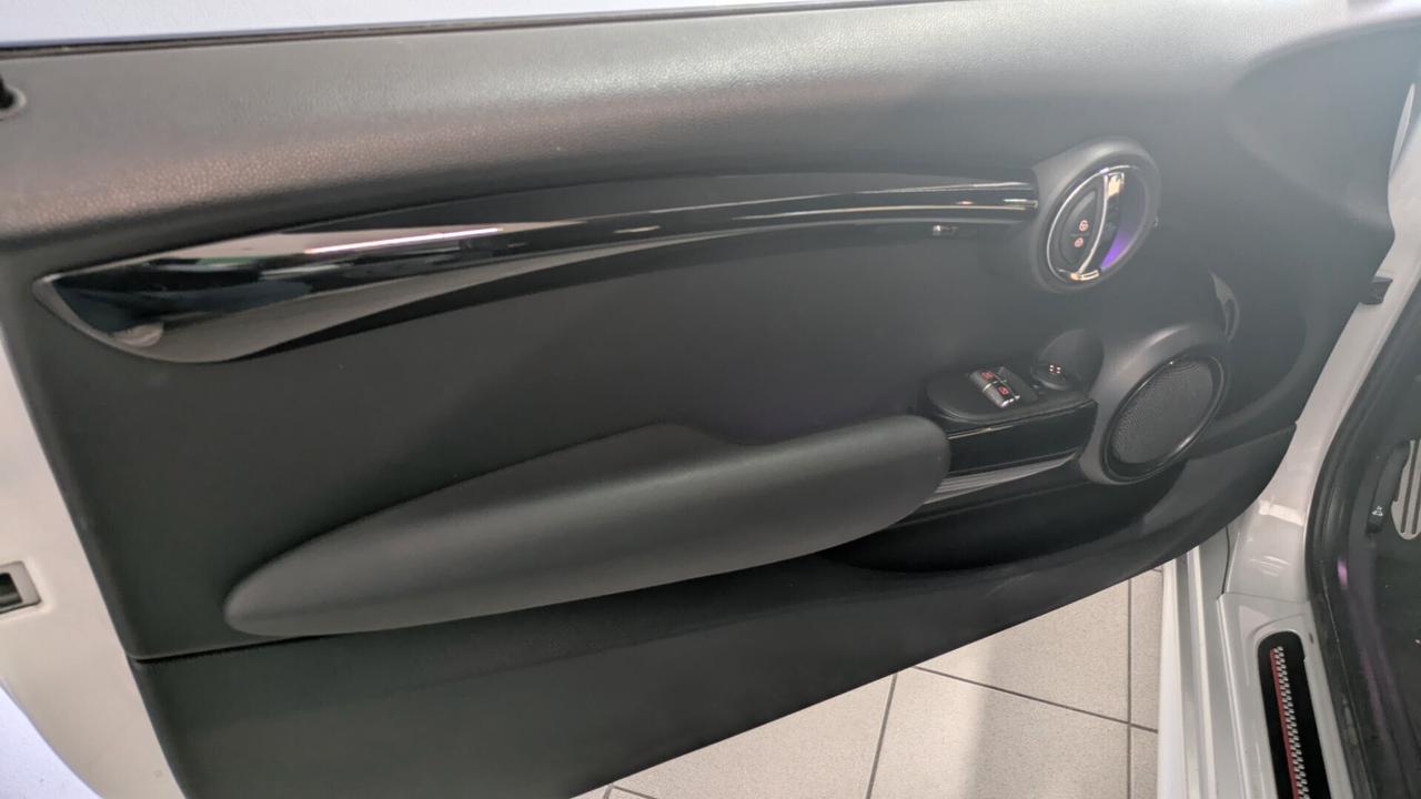Mini Mini 1.5 Cooper aut. Hype NEOPATENTATI