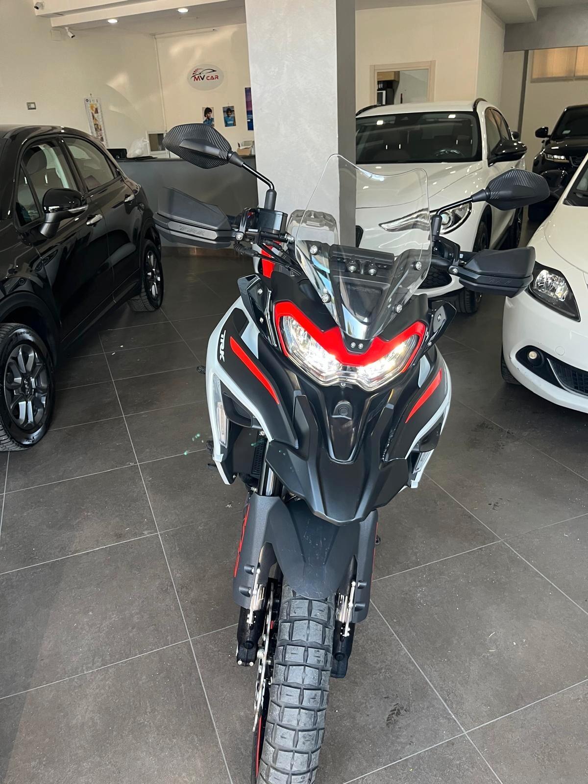 Benelli TRK 702X