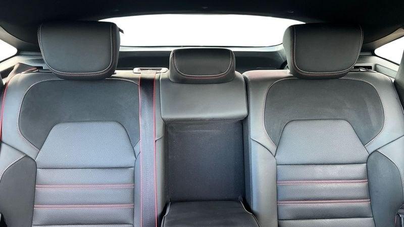 Renault Arkana 1.6 E-Tech full hybrid R.S. Line Auto 145cv 1.6 E-TECH FULL HYBRID R.S. LINE 145CV