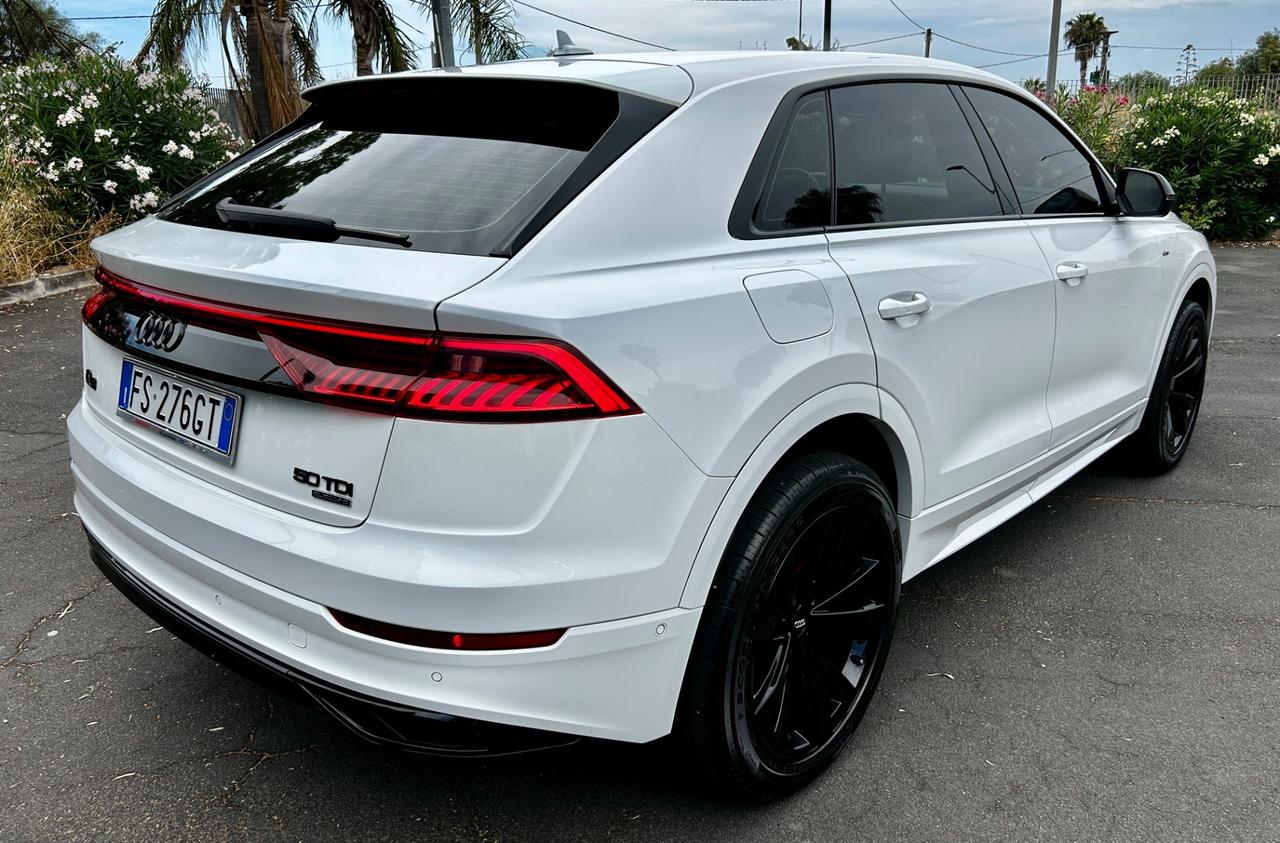 Audi Q8 50 TDI 286 CV quattro tiptronic Sport