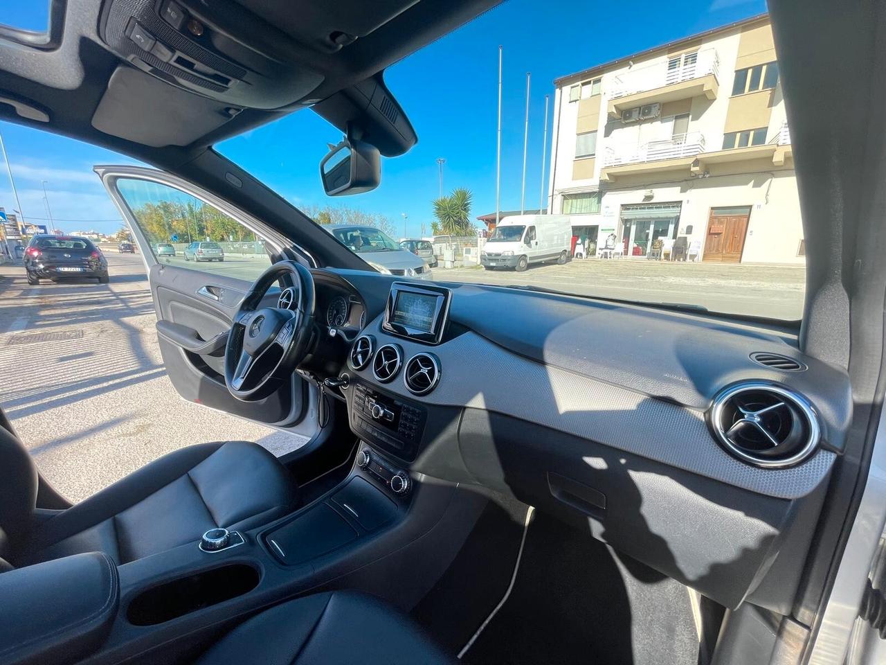 Mercedes-benz B 180 CDI Automatic Premium