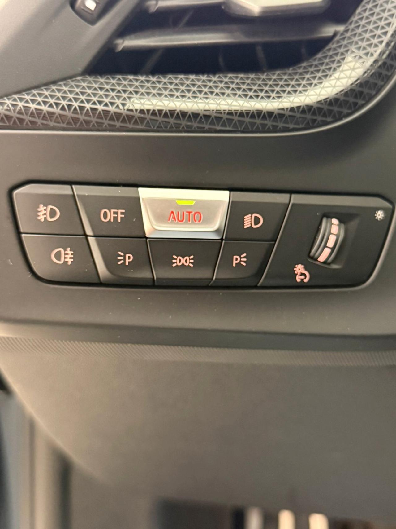 BMW 116d 5p. COLORVISION MSPORT ANNO 2022 50.000KM