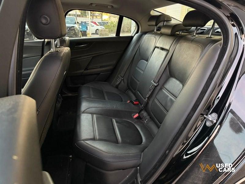 Jaguar XE XE 2.0 D 180 CV AWD aut.