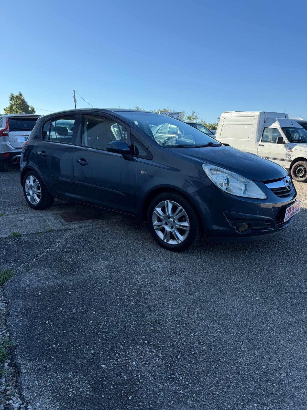 Opel Corsa 1.2 - GPL - NEOPATENTATI