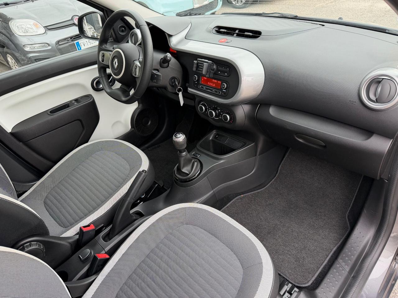 Renault Twingo SCe 65CV Intens LED 2021