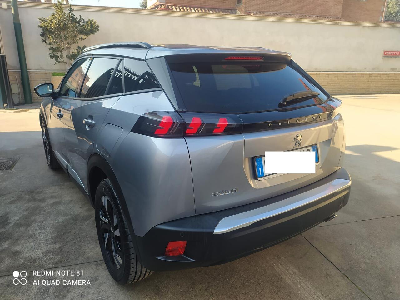 Peugeot 2008 BlueHDi 130 S&S EAT8 Allure