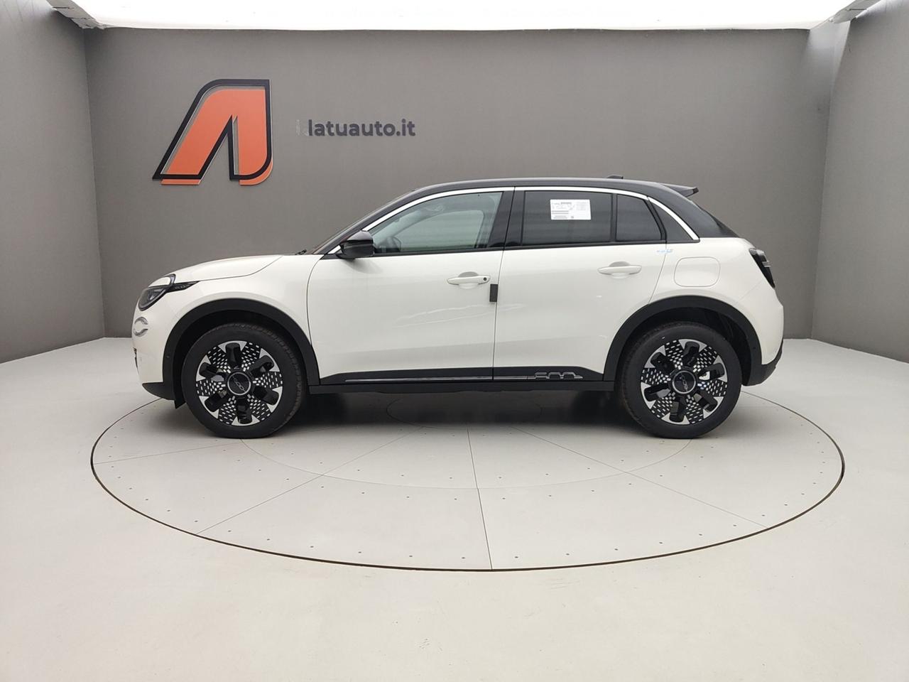 FIAT 600 IV 2023 1.2 MHEV 110CV DCT LA PRIMA