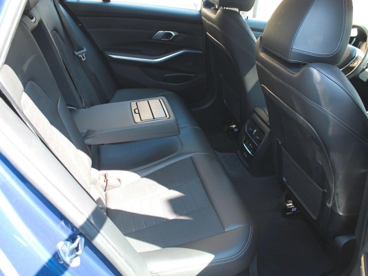 Bmw 318i Touring Sport Aut Nav Tetto Cam UNIPRO IVA DED.