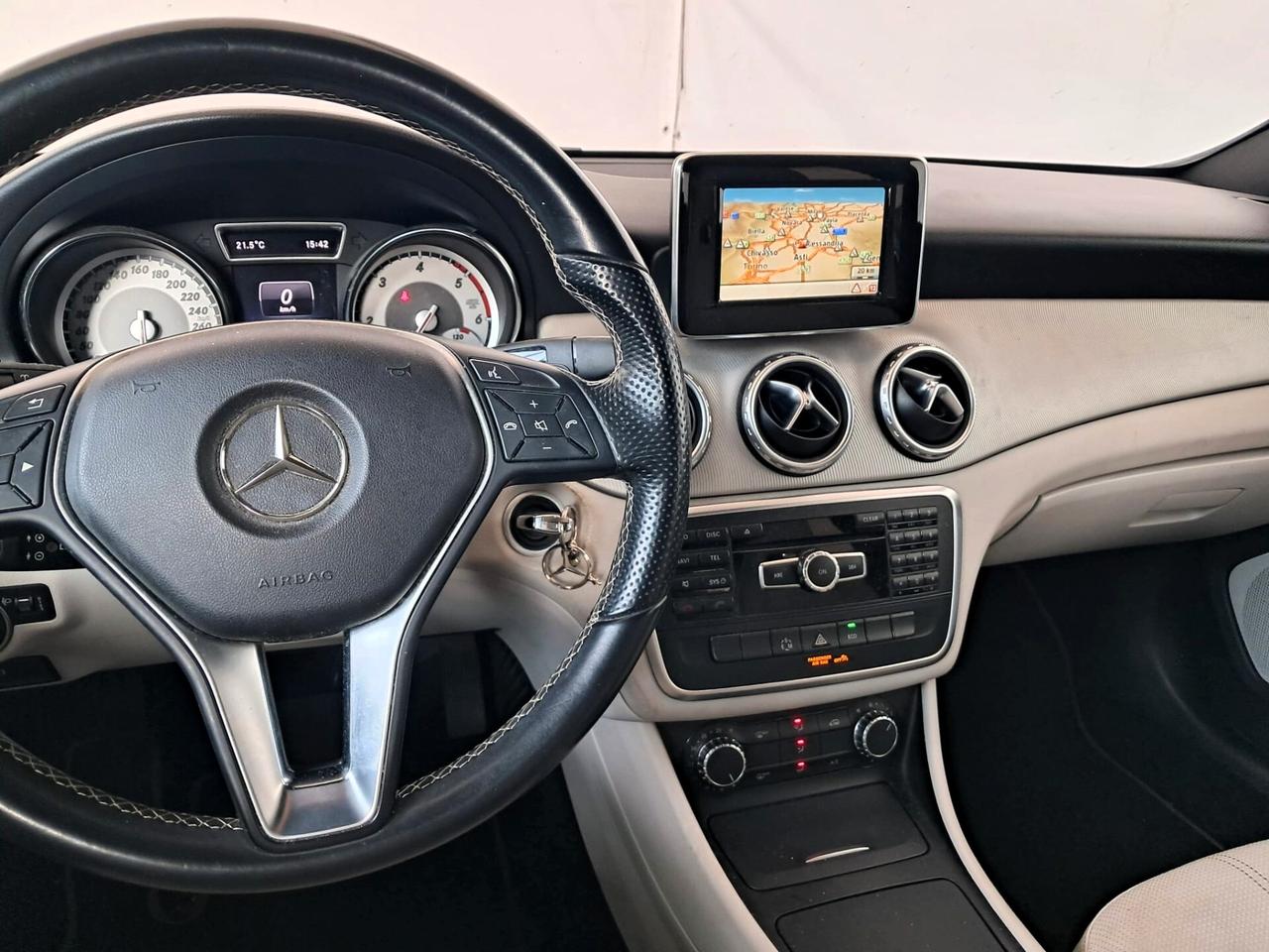 Mercedes-benz GLA 200 CDI Automatic Sport