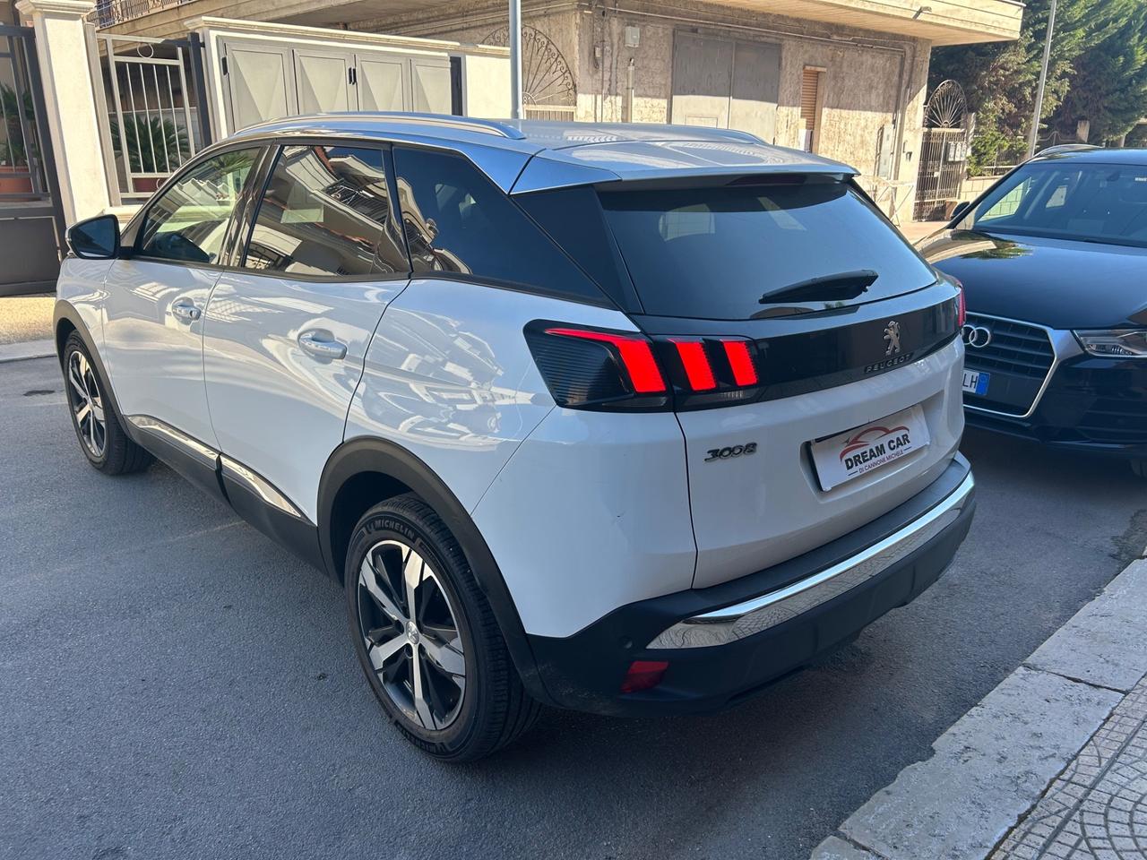 Peugeot 3008 BlueHDi 120 S&S EAT6 Allure