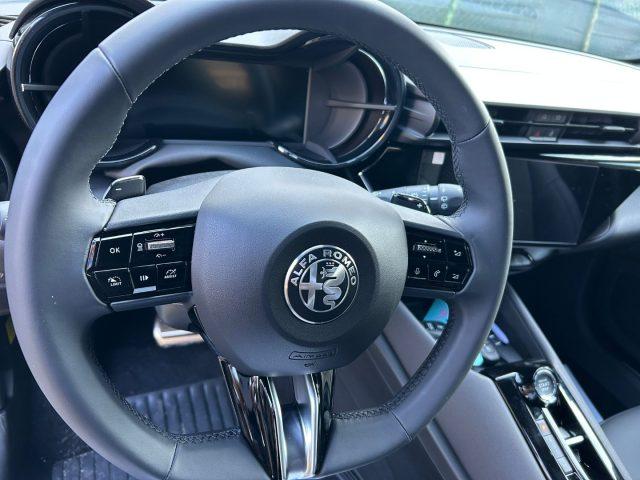 ALFA ROMEO Junior 1.2 145 CV Hybrid eDCT6 Speciale KM 0