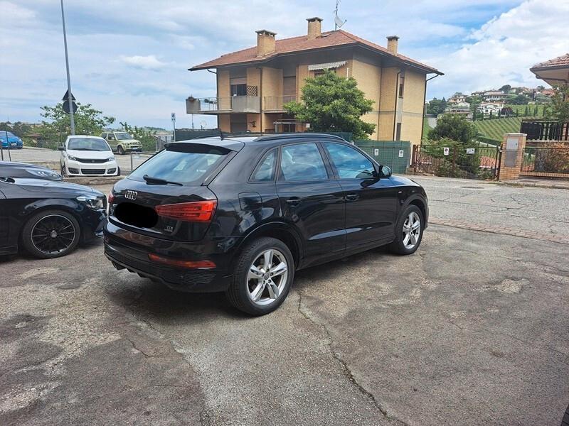 Audi Q3 2.0 TDI s line quattro tronic(150 CV)
