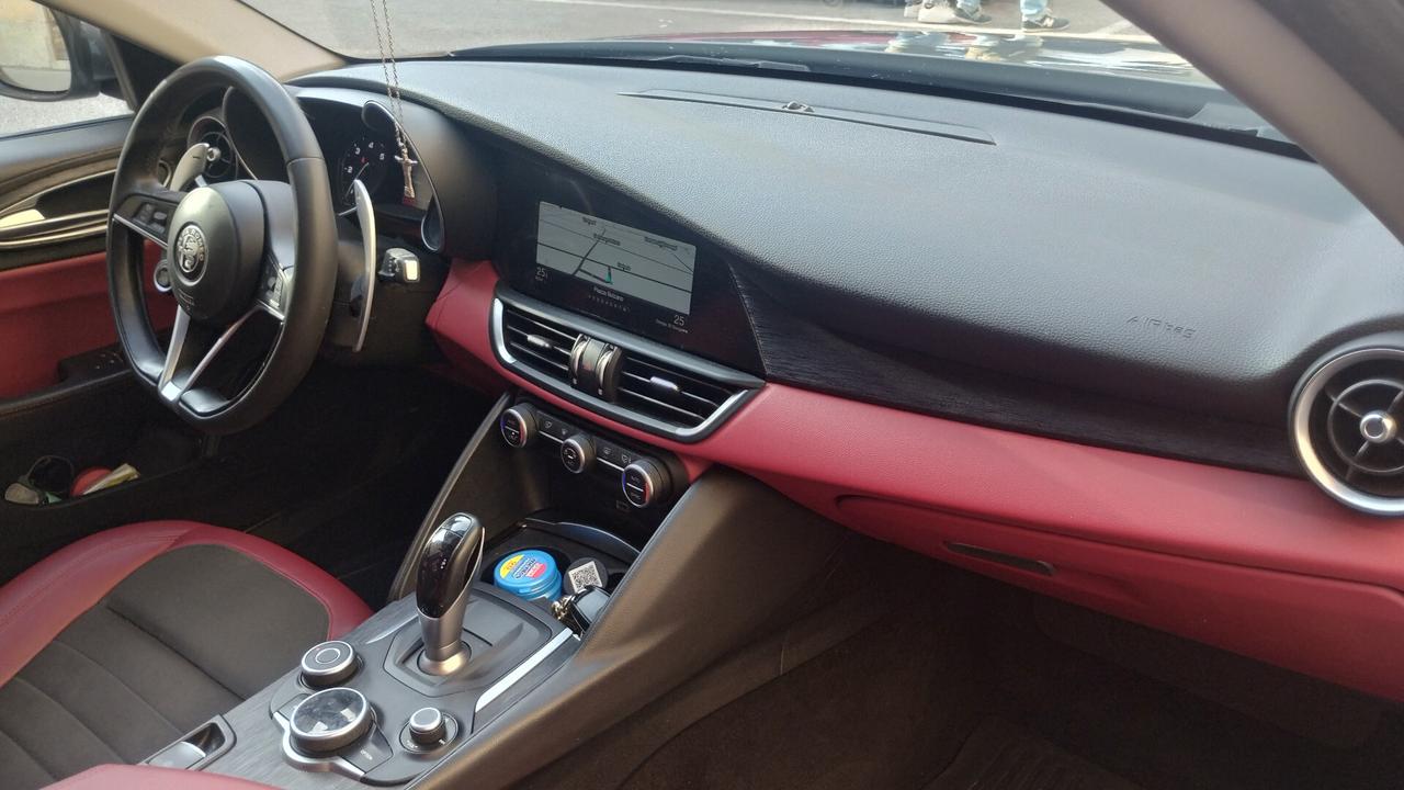 Alfa Romeo Giulia 2.2 Turbodiesel 160 CV AT8 Executive