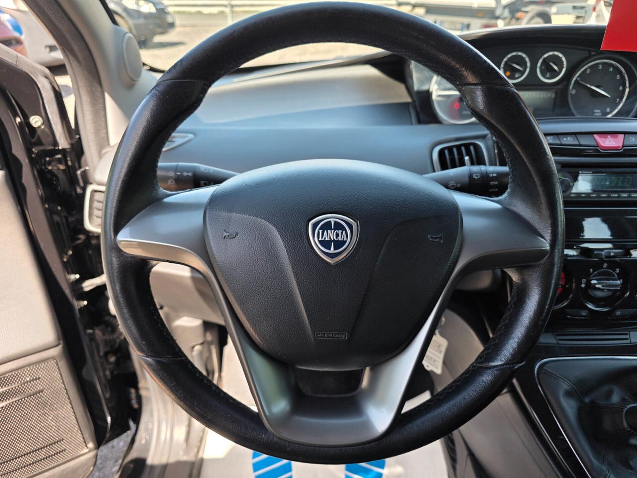 Lancia Ypsilon 1.2