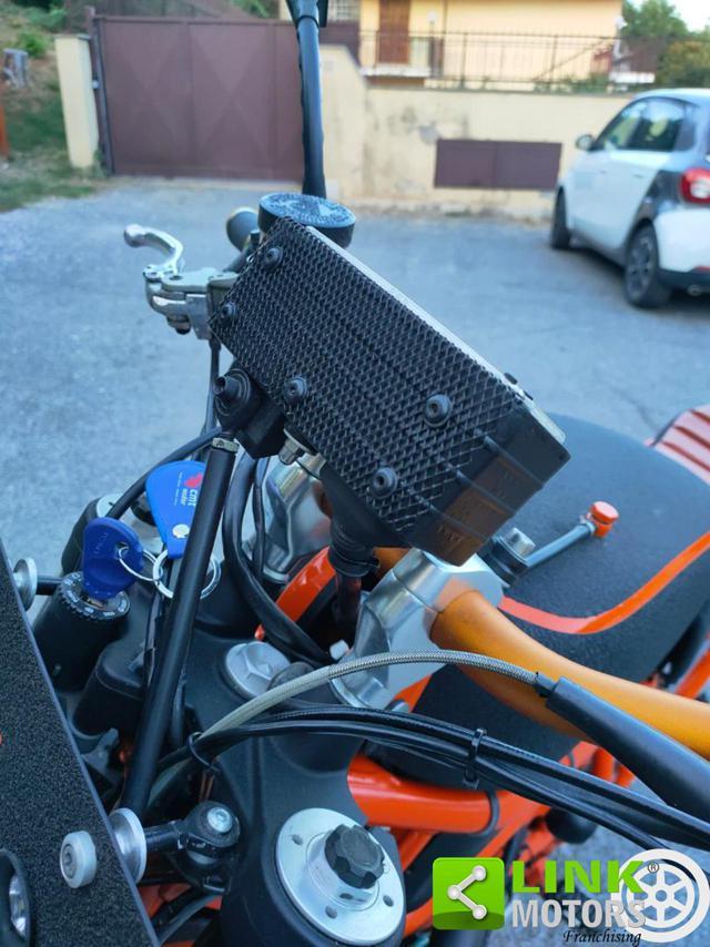 KTM 950 Supermoto Caferacer